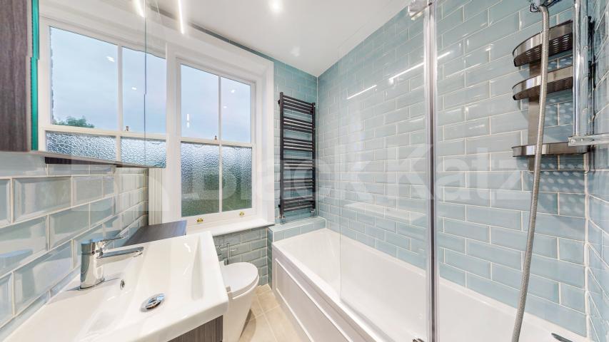 Modern Sharers Apartment Gondar Gardens, West Hampstead